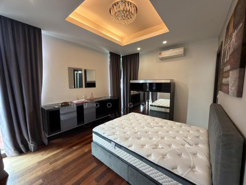 Bungalow House untuk Disewa di Kampung Tunku (Petaling Jaya) - Hugo Gooi - Bedroom - PropertyGuru.com.my