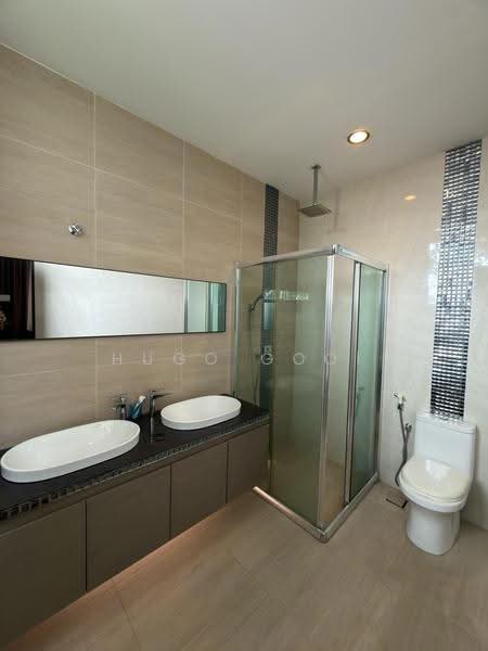 Bungalow House untuk Disewa di Kampung Tunku (Petaling Jaya) - Hugo Gooi - Bathroom - PropertyGuru.com.my