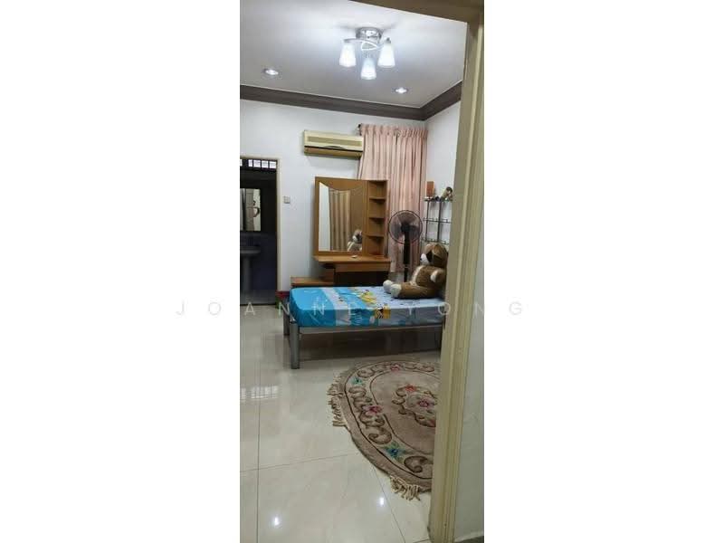 2-storey Terraced House for Rent in Johor Bahru (Johor) - Joanne Yong - Bedroom - PropertyGuru.com.my