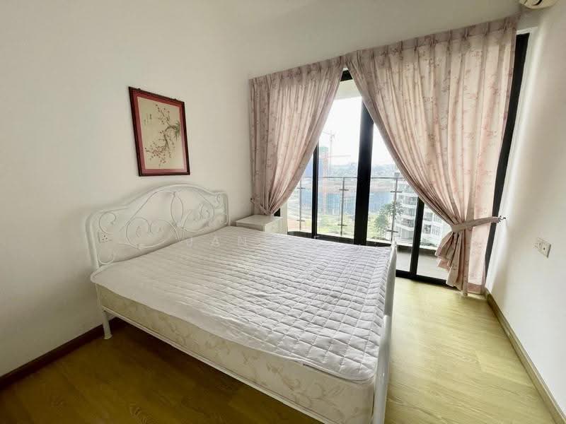 Condominium for Sale at Royal Strand @ Country Garden Danga Bay - Janice . - Bedroom - PropertyGuru.com.my