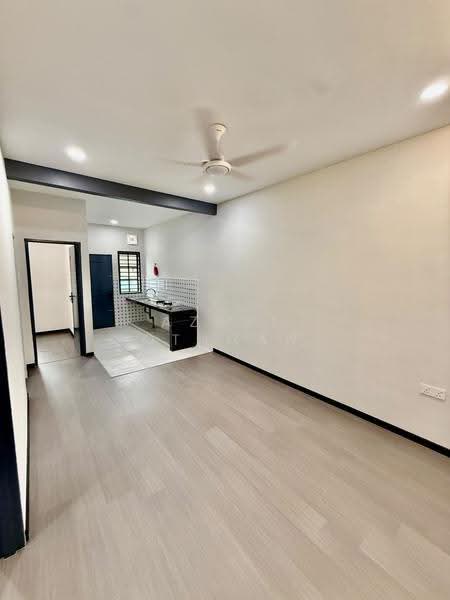 Rumah Teres 1-Tingkat untuk Dijual di Bandar Sri Sendayan (Negeri Sembilan) - Azrul Othman - Kitchen - PropertyGuru.com.my