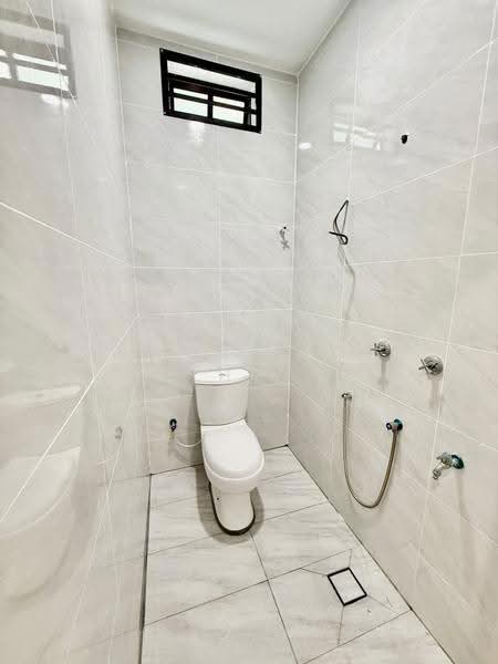 Rumah Teres 1-Tingkat untuk Dijual di Bandar Sri Sendayan (Negeri Sembilan) - Azrul Othman - Bathroom - PropertyGuru.com.my