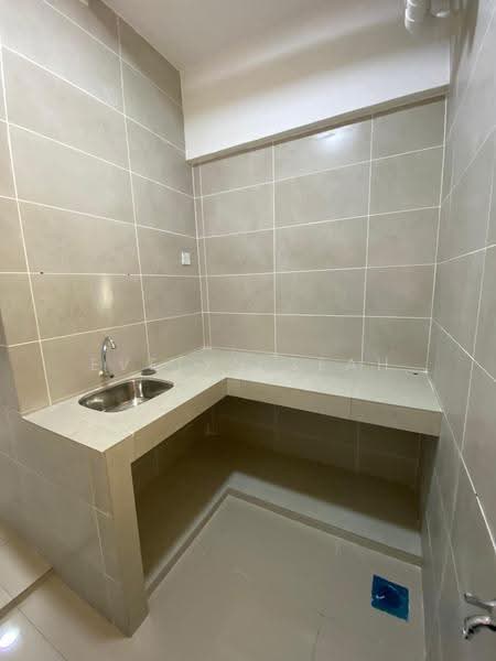 Condominium for Rent at Desaria Villa - Evelyn Seah - Kitchen - PropertyGuru.com.my
