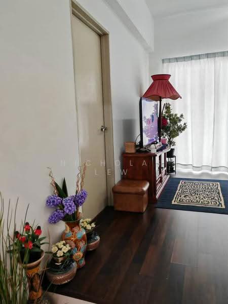 Townhouse for Sale in Seri Kembangan (Selangor) - Nicholas Lew - PropertyGuru.com.my