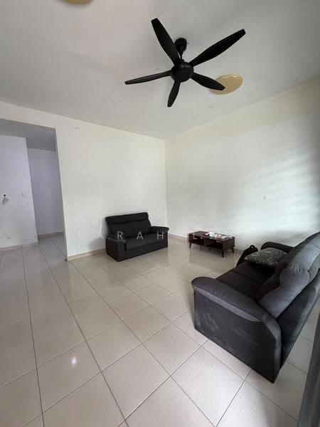 2-storey Terraced House for Rent in Johor Bahru (Johor) - Sarah Lai - Living Room - PropertyGuru.com.my