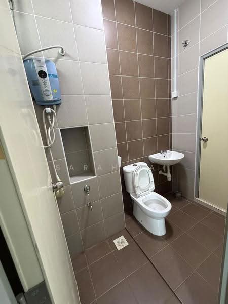 2-storey Terraced House for Rent in Johor Bahru (Johor) - Sarah Lai - Bathroom - PropertyGuru.com.my