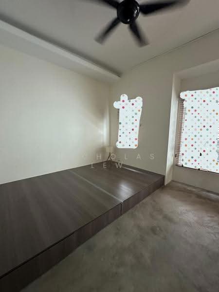 Condominium for Sale at Bayan Villa, Seri Kembangan - Nicholas Lew - PropertyGuru.com.my