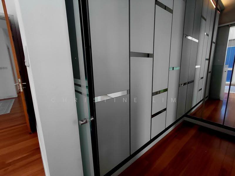 Bungalow House for Rent in Sunway Rymba Hills (Petaling Jaya) - Christine Lim - Wardrobe in MasterRoom - PropertyGuru.com.my