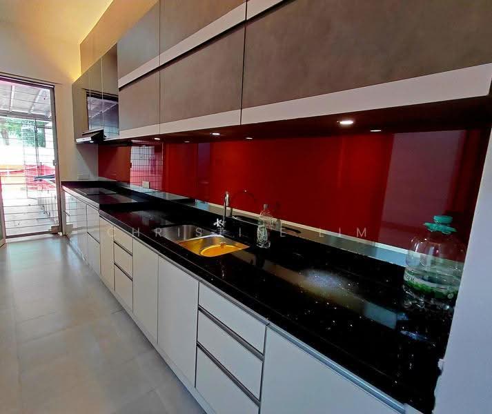 Bungalow House for Rent in Sunway Rymba Hills (Petaling Jaya) - Christine Lim - Kitchen - PropertyGuru.com.my