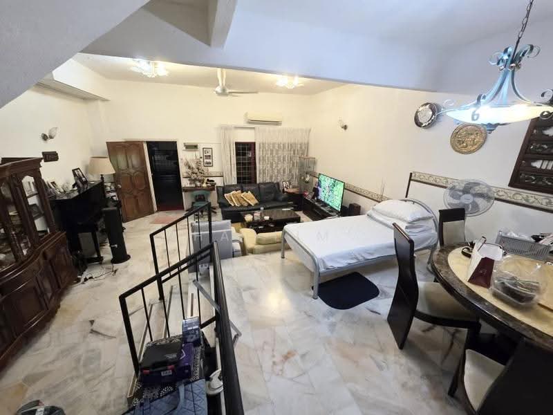 2-storey Terraced House for Sale in Bandar Sungai Long (Selangor) - ChaoLim . - Living Room - PropertyGuru.com.my