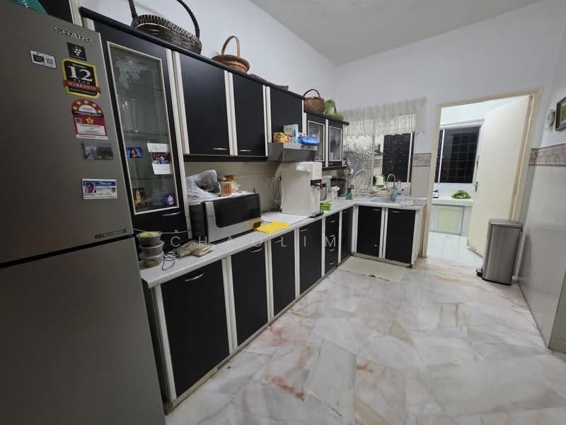 2-storey Terraced House for Sale in Bandar Sungai Long (Selangor) - ChaoLim . - Kitchen - PropertyGuru.com.my