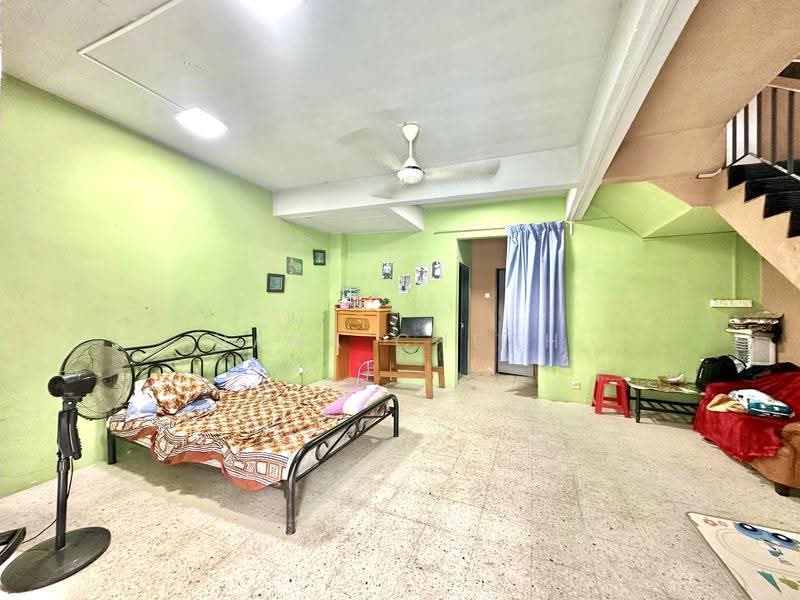 Rumah Teres 2-Tingkat untuk Dijual di Bukit Sentosa (Rawang) - Nana Cheah - Bedroom - PropertyGuru.com.my