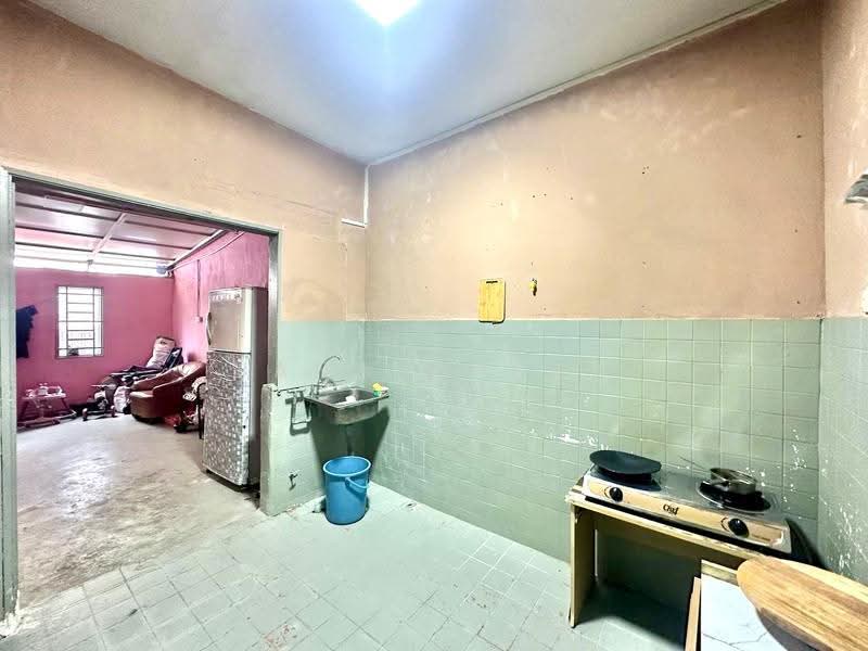 Rumah Teres 2-Tingkat untuk Dijual di Bukit Sentosa (Rawang) - Nana Cheah - Kitchen - PropertyGuru.com.my