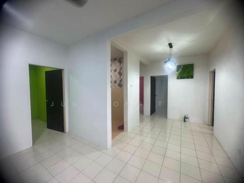 Rumah Flat untuk Dijual di Taman Seri Setanggi - Jun Xiong Tan - Interior - PropertyGuru.com.my