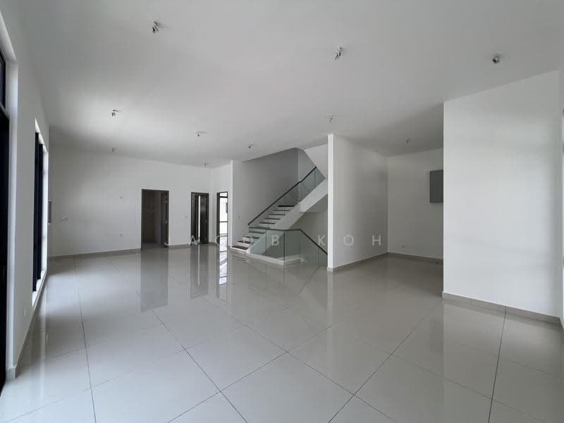 Semi-Detached House for Sale in Horizon Hills (Iskandar Puteri (Nusajaya)) - Jacob Koh - Living Room - PropertyGuru.com.my