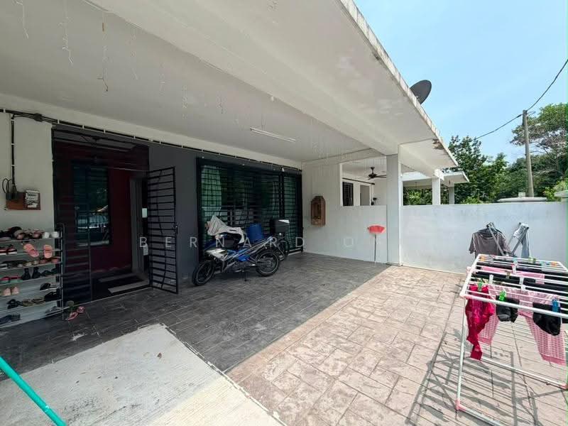 2-storey Terraced House for Sale in Saujana Rawang (Rawang) - Bernard Ong - Exterior - PropertyGuru.com.my