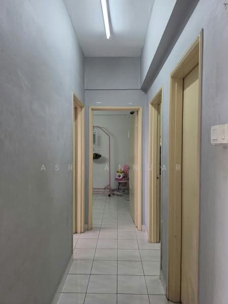 Kondominium untuk Dijual di Vista Millennium Condominium - Asri Annuar - Corridor - PropertyGuru.com.my