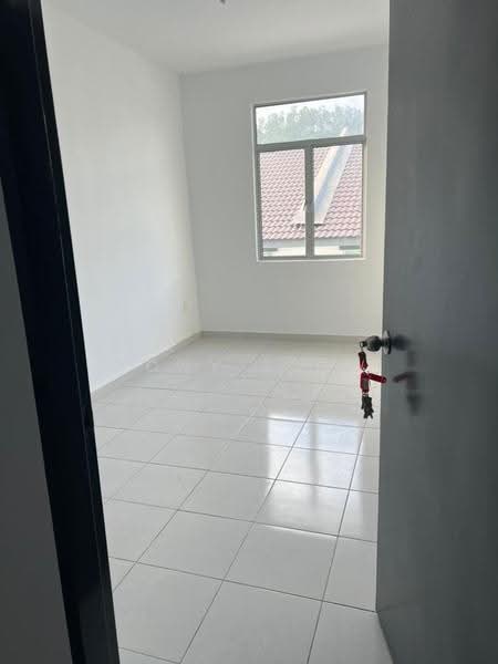 Rumah Teres 2-Tingkat untuk Dijual di Taman Scientex Rawang (Rawang) - Tony Siow - Interior - PropertyGuru.com.my