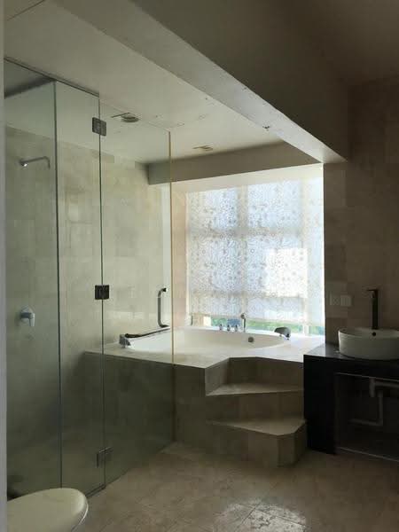 Condominium for Sale at La Grande Kiara - Leon Teh - Bathroom - PropertyGuru.com.my