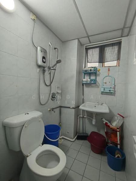 Apartment for Rent at Prima Regency - Chang Kai Yin - Bathroom - PropertyGuru.com.my