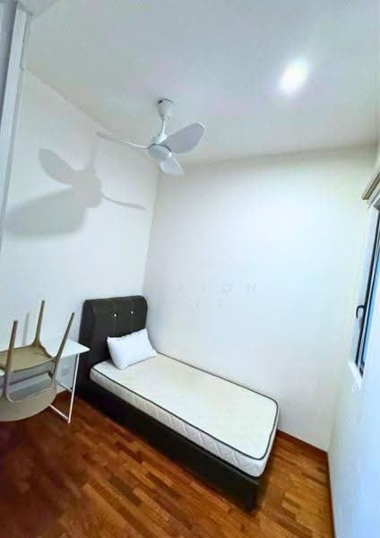 Kediaman Servis untuk Dijual di The Tamarind - Clifton Chee - Bedroom - PropertyGuru.com.my