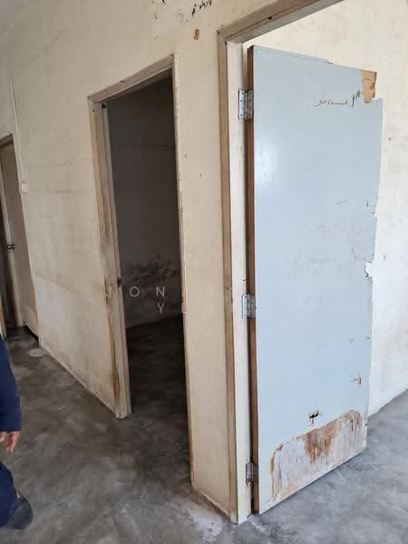 Flat for Sale at Taman Bukit Kenangan - Jonathan Yeoh - Interior - PropertyGuru.com.my