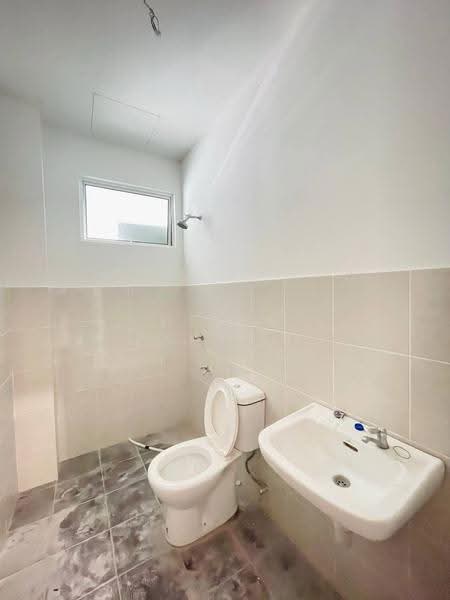 Terraced House for Rent in Labu (Negeri Sembilan) - Deeja Zakaria - Bathroom - PropertyGuru.com.my