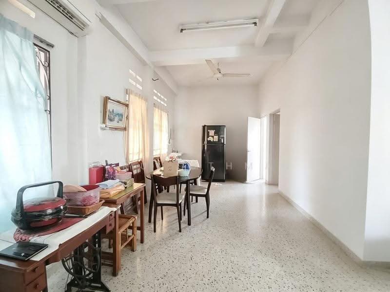 Bungalow House untuk Dijual di Seremban (Negeri Sembilan) - Azrul Othman - Living Room - PropertyGuru.com.my