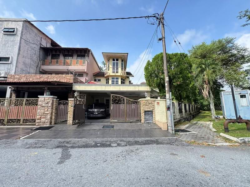 Rumah Teres 2.5-Tingkat untuk Dijual di Taman Bukit Utama (Ulu Kelang) - Azli Ibrahim - Exterior - PropertyGuru.com.my