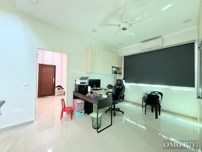 Rumah Berkembar untuk Dijual di Setia Utama (Setia Alam) - Ryan . - Study - PropertyGuru.com.my