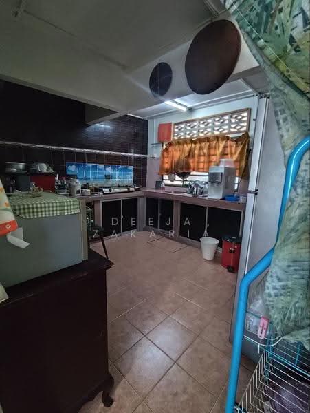 Rumah Teres 1-Tingkat untuk Dijual di Taman Sri Mawar (Seremban) - Deeja Zakaria - Kitchen - PropertyGuru.com.my