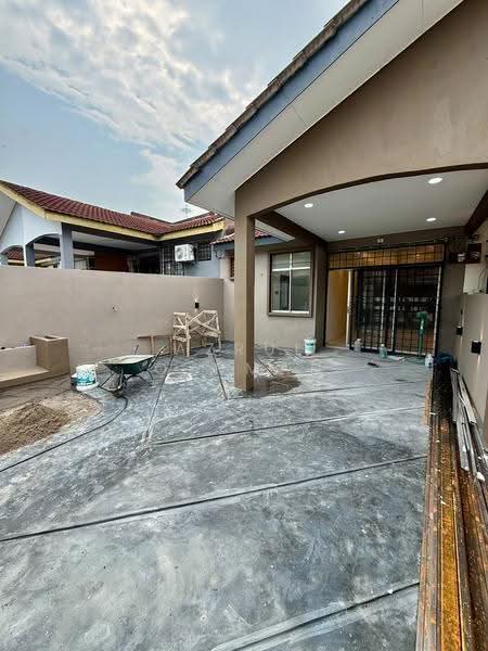 Rumah Teres 1-Tingkat untuk Dijual di Port Dickson (Negeri Sembilan) - Azrul Othman - Exterior - PropertyGuru.com.my