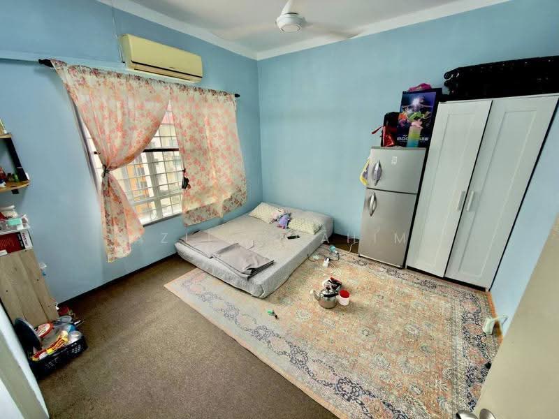 Pangsapuri untuk Dijual di Merdeka Villa - Azli Ibrahim - Bedroom - PropertyGuru.com.my