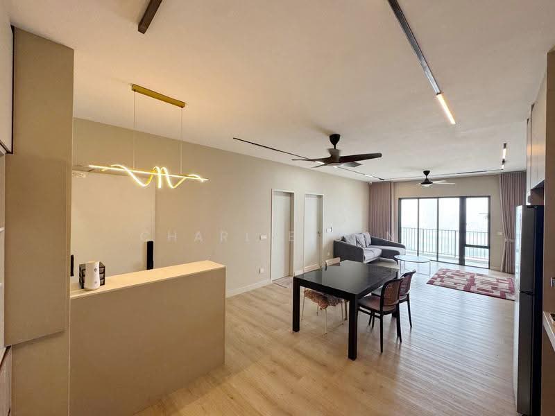 Kediaman Servis untuk Disewa di Duduk Se.Ruang @ Eco Sanctuary - Charlie Gan - Living Room - PropertyGuru.com.my
