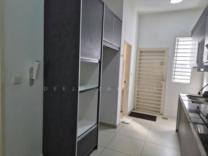 Rumah Teres untuk Disewa di Seremban (Negeri Sembilan) - Deeja Zakaria - Kitchen - PropertyGuru.com.my
