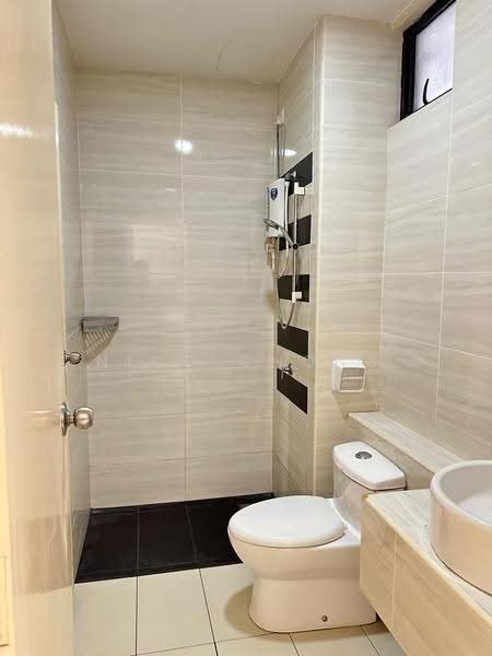 Service Residence for Sale at D'Summit Residences - Nico Chong - Bathroom - PropertyGuru.com.my