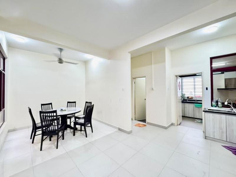Terraced House for Sale in Skudai (Johor) - Janice . - Dining Room - PropertyGuru.com.my