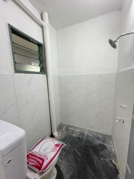 Residential Land for Sale in Johor Bahru (Johor) - Sarah Lai - Bathroom - PropertyGuru.com.my