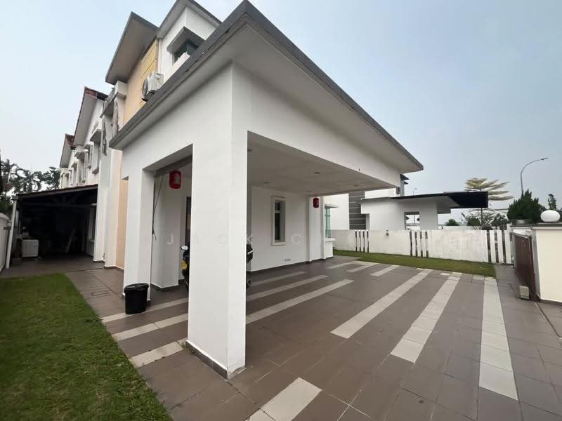 Link Bungalow for Sale in Taman Gaya (Ulu Tiram) - Jack Chai - Exterior - PropertyGuru.com.my