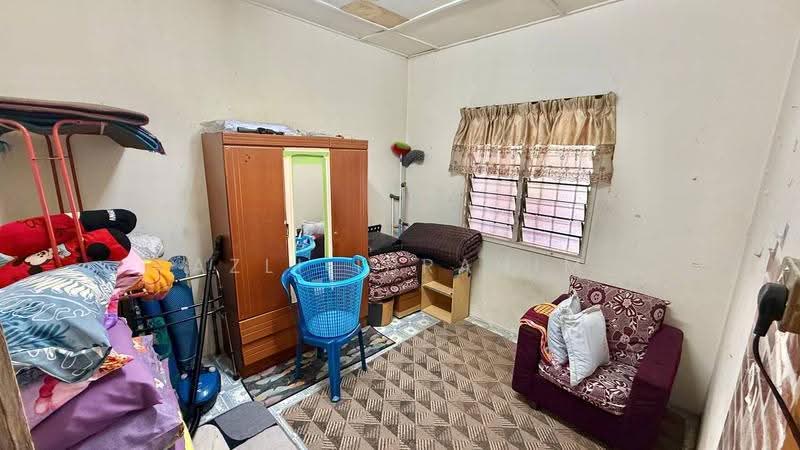 Rumah Teres 1-Tingkat untuk Dijual di Taman Cheras Perdana (Cheras) - Azli Ibrahim - Bedroom - PropertyGuru.com.my
