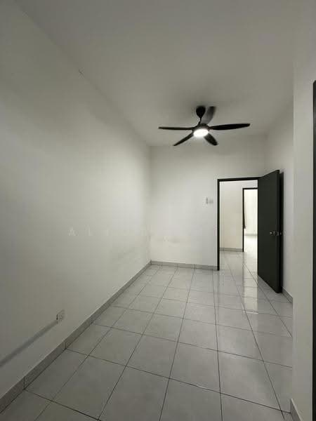 2-storey Terraced House for Sale in Bandar Seri Alam (Masai) - Alice Chia - Interior - PropertyGuru.com.my