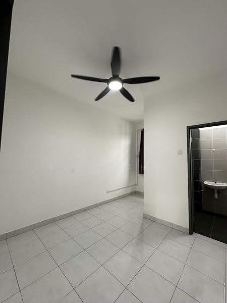 2-storey Terraced House for Sale in Bandar Seri Alam (Masai) - Alice Chia - Interior - PropertyGuru.com.my
