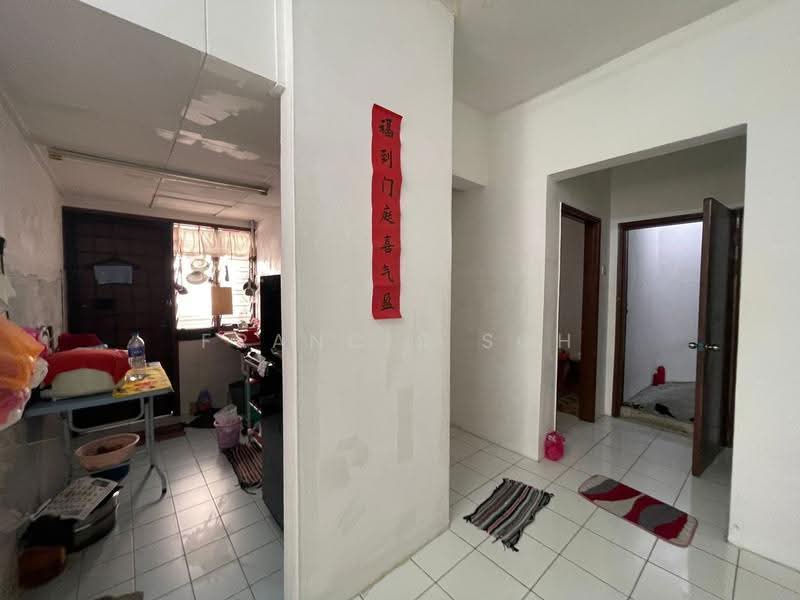 Pangsapuri untuk Dijual di Saujana Damansara - Francis Soh - Kitchen - PropertyGuru.com.my