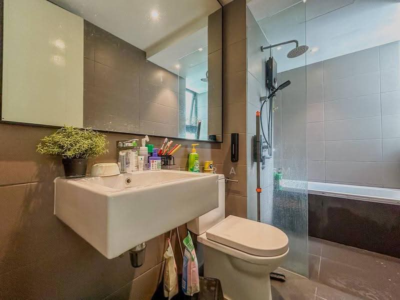 Kondominium untuk Dijual di Kaleidoscope (Residensi Setiawangsa) - Azli Ibrahim - Bathroom - PropertyGuru.com.my