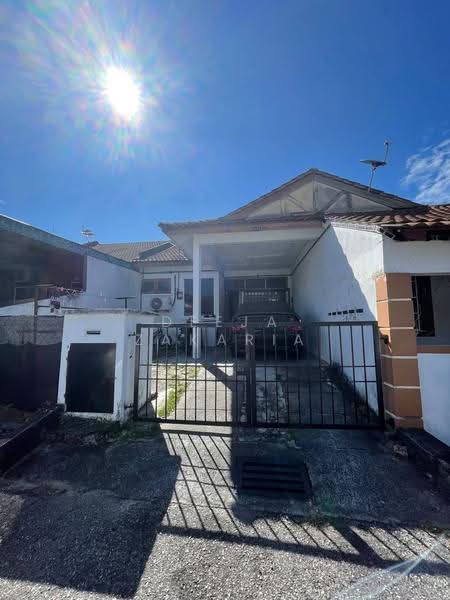 Terraced House for Sale in Taman Desa Beringin (Sikamat) - Deeja Zakaria - Exterior - PropertyGuru.com.my