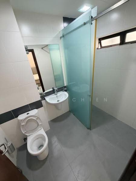 Rumah Teres 3.5-Tingkat untuk Dijual di Duta Suria (Ampang) - Sunny Chien - Bathroom - PropertyGuru.com.my