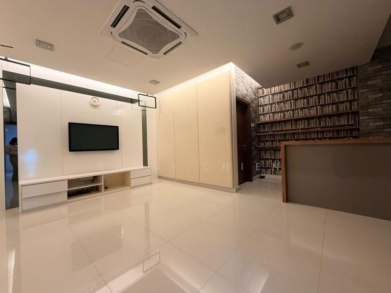 Rumah Teres 3.5-Tingkat untuk Dijual di Duta Suria (Ampang) - Sunny Chien - Living Room - PropertyGuru.com.my