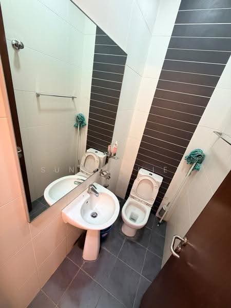 Rumah Teres 3.5-Tingkat untuk Dijual di Duta Suria (Ampang) - Sunny Chien - Bathroom - PropertyGuru.com.my
