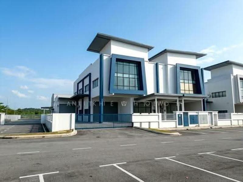 Kilang Berkembar untuk Dijual di Kawasan Industri Sungai Purun (Semenyih) - Niki Chow - Exterior - PropertyGuru.com.my