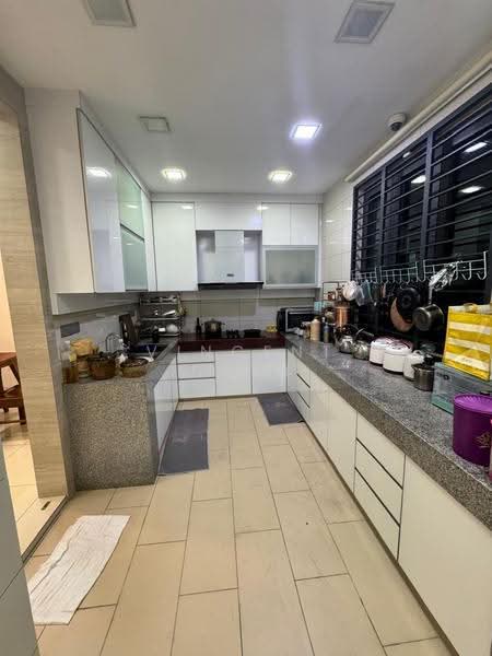 Rumah Teres 2-Tingkat untuk Disewa di Bandar Kinrara (Selangor) - Vincent Chin - Kitchen - PropertyGuru.com.my